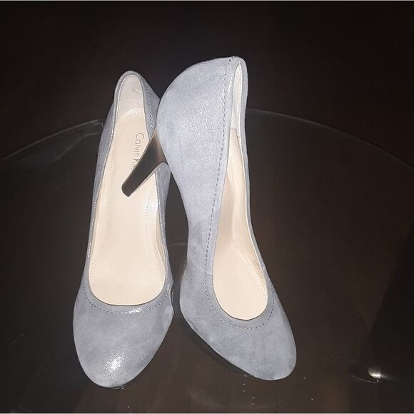 Calvin Klein Kendall Pumps Size 7M - Picture 1 of 8